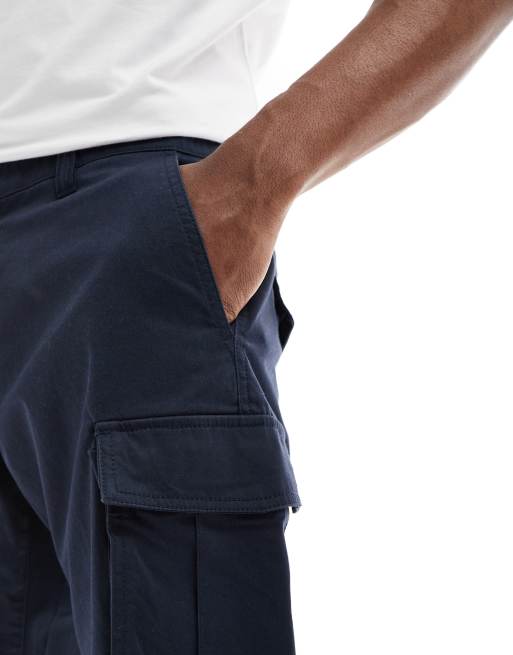 GANT – Marinblå, avslappnade cargoshorts i twill, 3 av 5