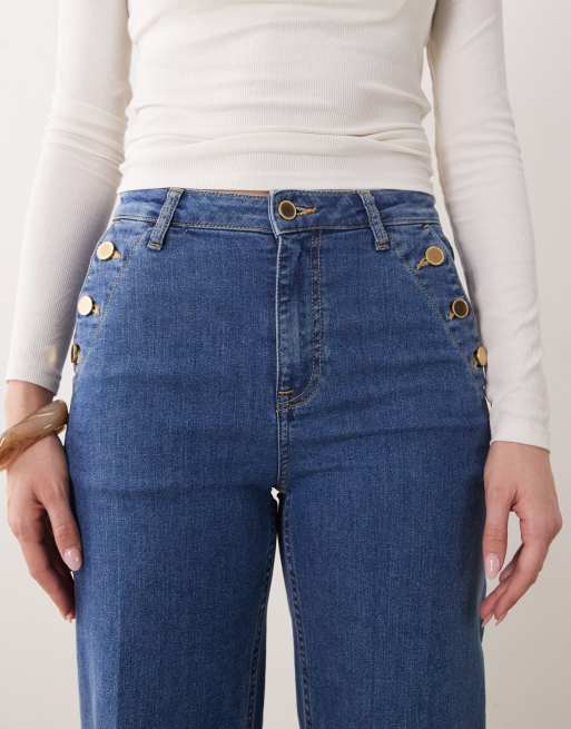 GANT – Mellanblå, utsvängda jeans med ficka och knäppning, 4 av 5