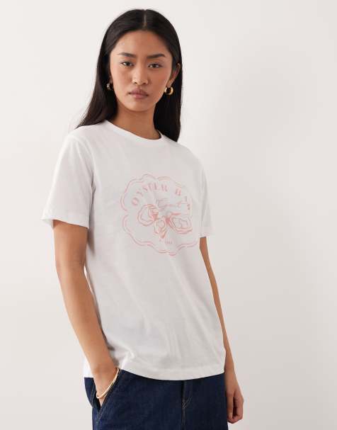 GANT oyster chest logo t-shirt in white