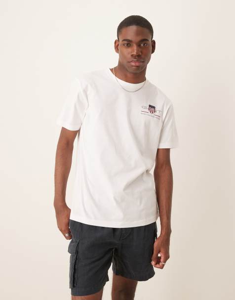 GANT regular fit archive small logo t-shirt in white - view 1