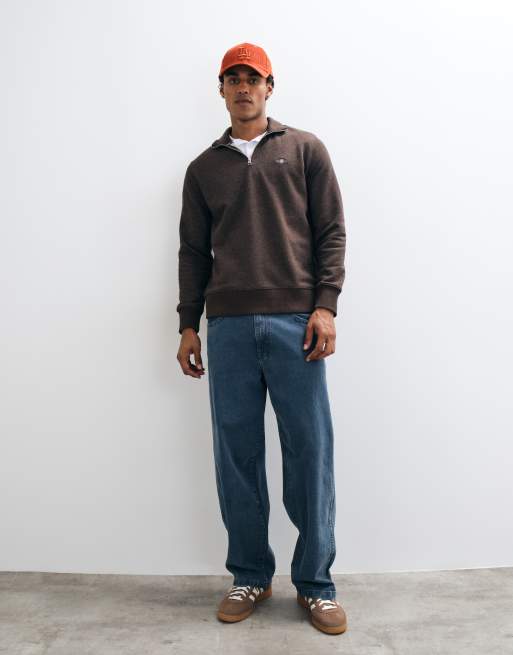 GANT regular fit shield logo half zip jumper in brown , 4 of 5