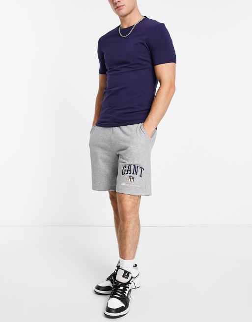GANT retro shield logo contrast waistband sweat shorts in grey marl, 3 of 4
