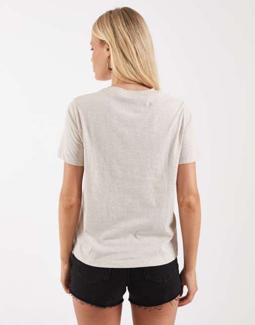 Gant – Sandfärgad t-shirt med sköldlogga, 4 av 4