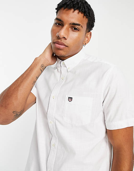 Men GANT shield logo short sleeve cotton twill shirt regular fit in white 