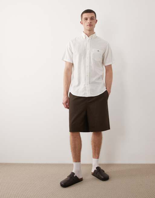 GANT shield logo short sleeve linen cotton shirt in white, 2 of 5