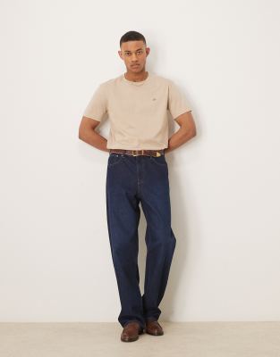 Gant Shield Logo T-shirt In Neutral