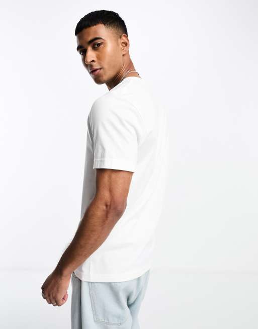 GANT shield logo t-shirt in white, 4 of 4