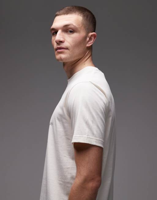 GANT Ski Club chest graphic t-shirt in cream, 4 of 5