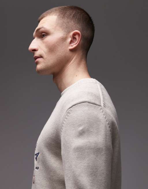 GANT Ski Club embroided chest graphic in cream, 4 of 5