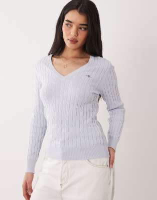 GANT - Strickpullover in Babyblau mit V-Ausschnitt und Zopfmuster