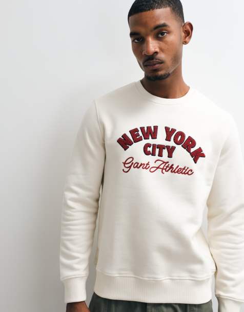 Gant sweatshirt met borstlogo in crème - view 1