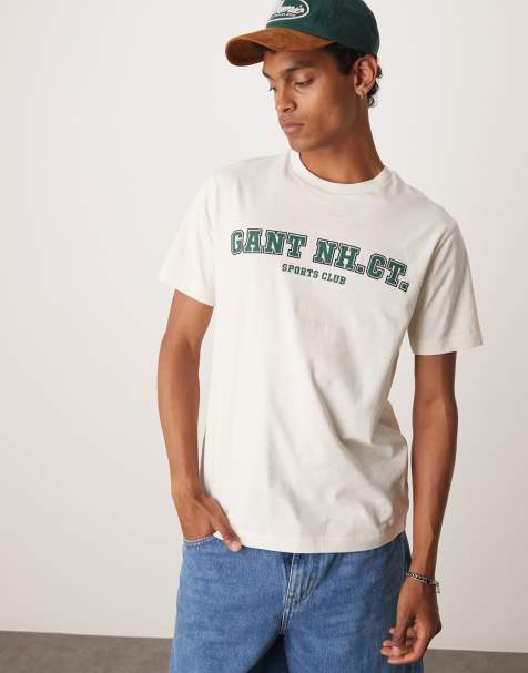 GANT – T-Shirt in Creme mit College-Logo - view 1