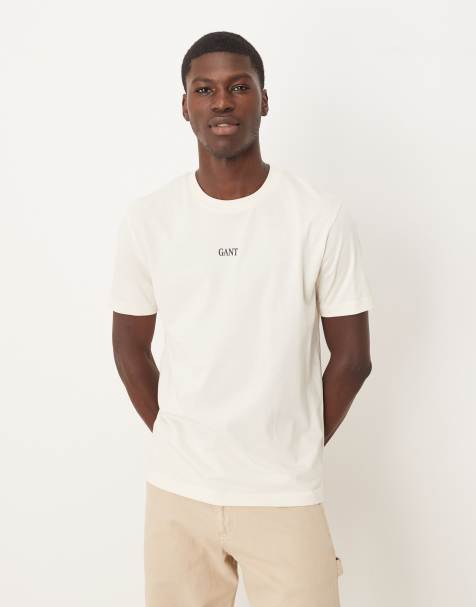 GANT – T-Shirt in Creme mit kleinem mittigen Logo - view 1