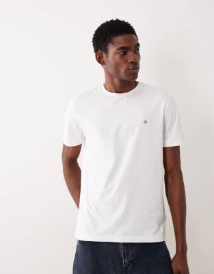 T-Shirt in Weiß mit Wappenlogo Weiß 62