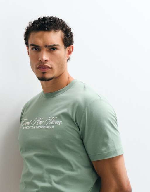 Gant T-Shirt mit Grafikschriftzug in Mintgrün, 2 von 5