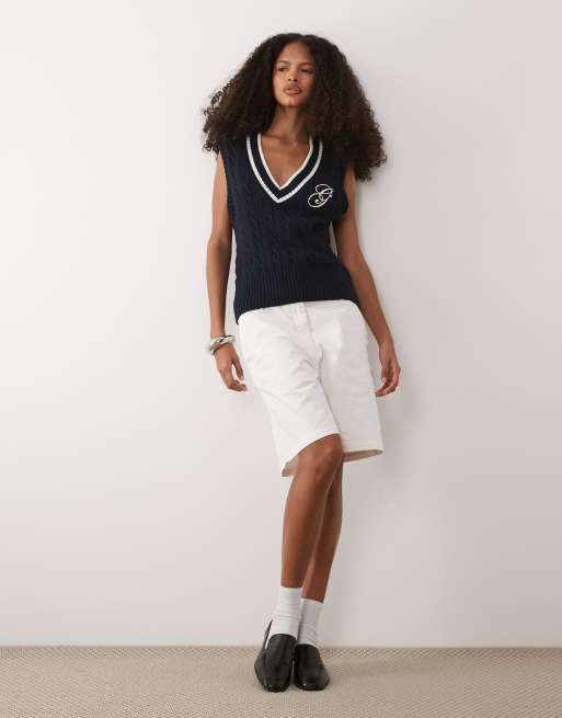 GANT varsity g logo cotton cable knit vest in navy, 3 of 4