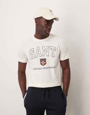 GANT varsity logo t-shirt in cream-White φωτογραφία