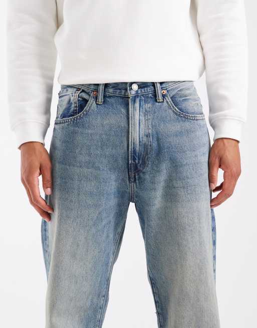 GAP 90s loose straight leg jeans in light wash, 4 of 5