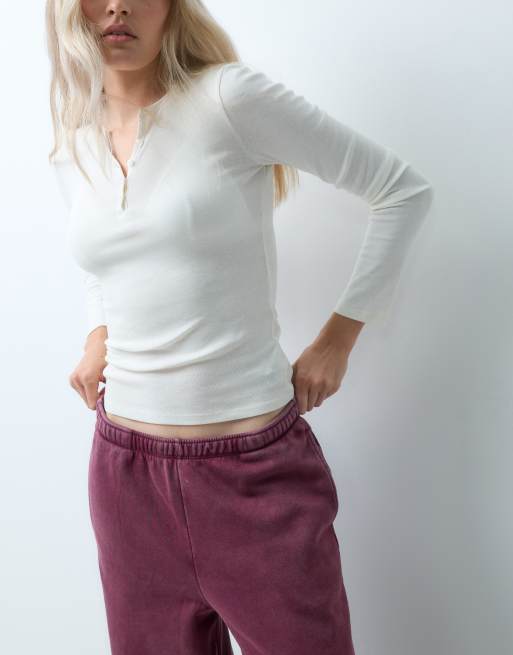 GAP baggy wide leg joggers in burgundy, 3 of 5