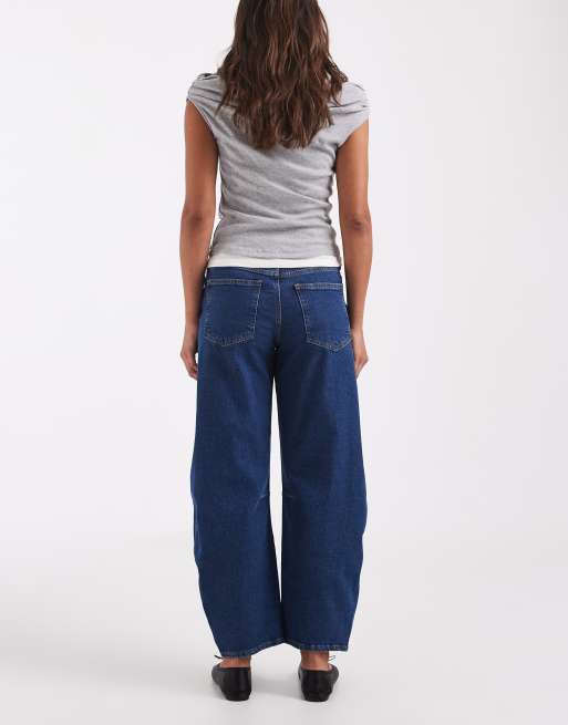 GAP barrel fit jeans in dark wash blue, 3 of 5