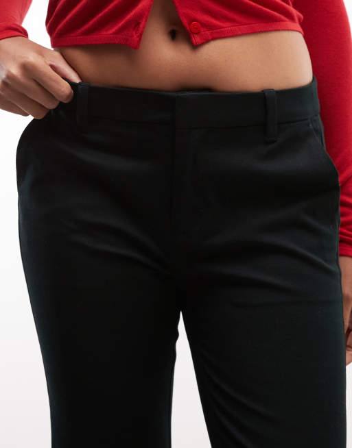 Gap bootleg pleated trousers in black, 5 of 5