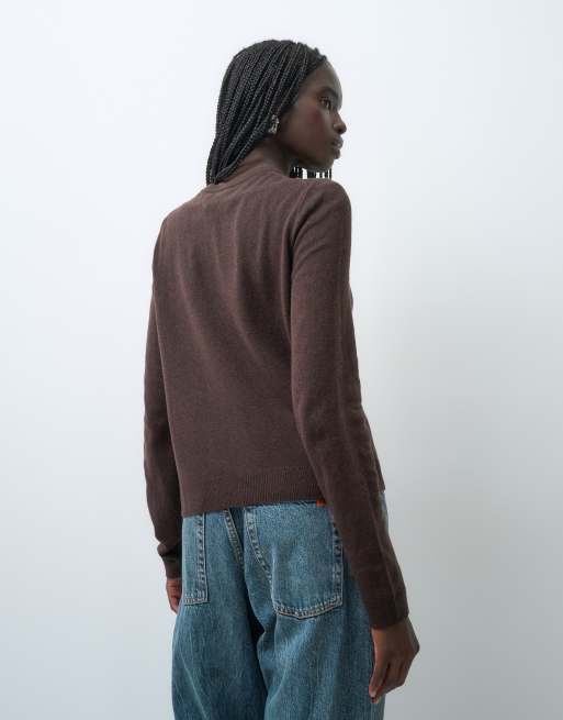 GAP Cashsoft cropped knitted cardigan in brown, 3 of 4