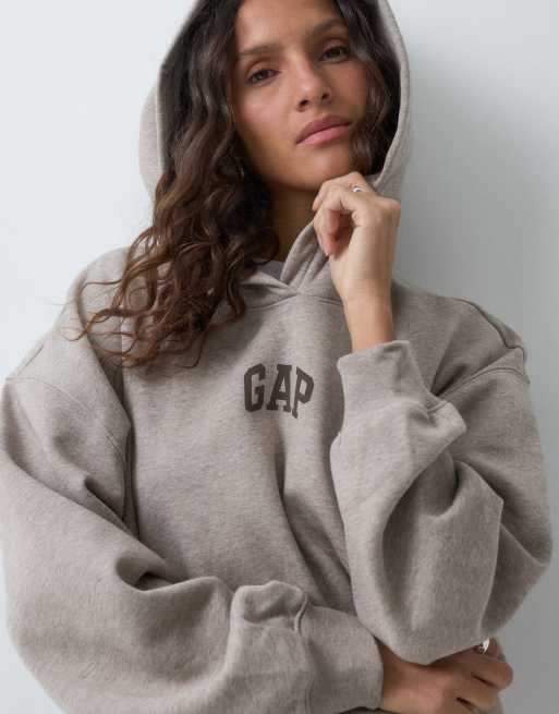 GAP chest logo cropped hoodie in light brown, 3 of 5