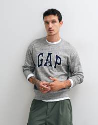 GAP chest logo sweatshirt in grey