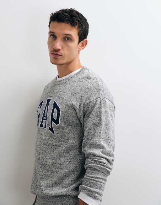 GAP chest logo sweatshirt in grey, 2 of 5