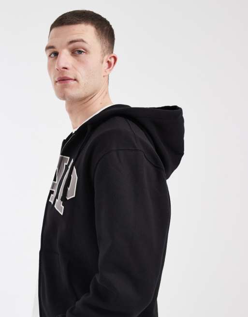 GAP chest logo zip up hoodie in black, 4 of 5