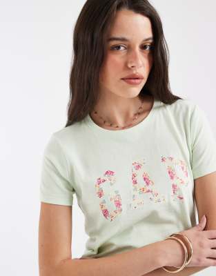 Gap classic logo t-shirt in green