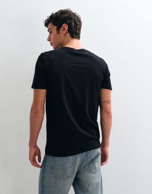 GAP classic t-shirt in black, 4 of 5