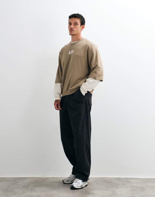 GAP crew neck short sleeved logo sweat top in beige, 4 of 5