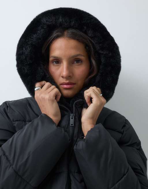 GAP faux fur lined padded jacket in black, 2 of 5