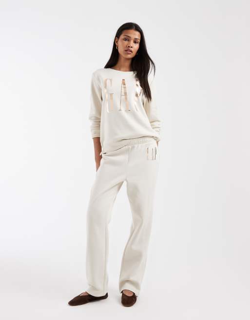 GAP foil print sweatshirt co-ord in ecru, 4 of 4