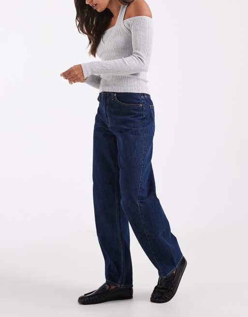 GAP high rise barrel leg jeans in dark wash blue , 2 of 5