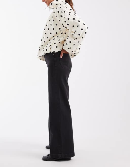 GAP high rise wide stride jeans in black, 3 of 5