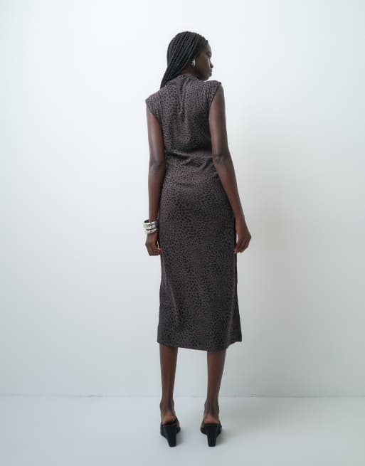 GAP knitted midi dress in leopard print , 3 of 4