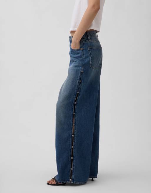 GAP mid rise relaxed fit baggy jeans with silver hardware detailing in mid blue, 3 of 3