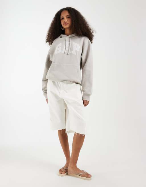 GAP oversized chest logo hoodie in grey, 2 of 4