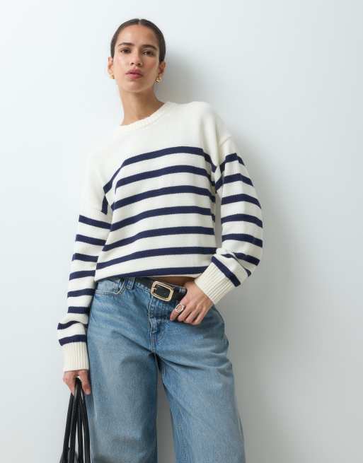 GAP oversized knitted jumper in white, 2 of 5