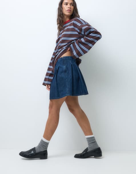 GAP pleated mini skirt in dark wash blue