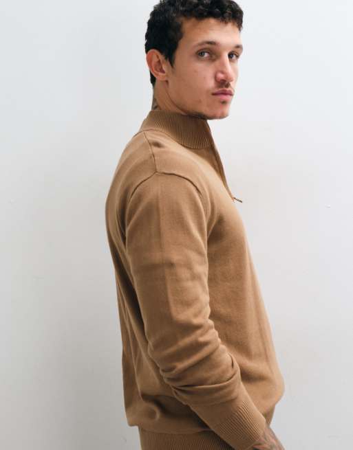 GAP Quarter zip sweatshirt in camel tan, 4 of 5