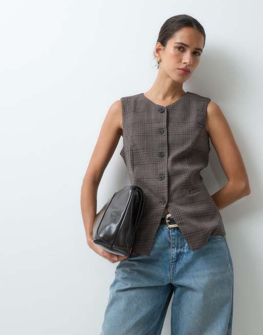 GAP short sleeve high neck waistcoat in plaid, 2 of 5
