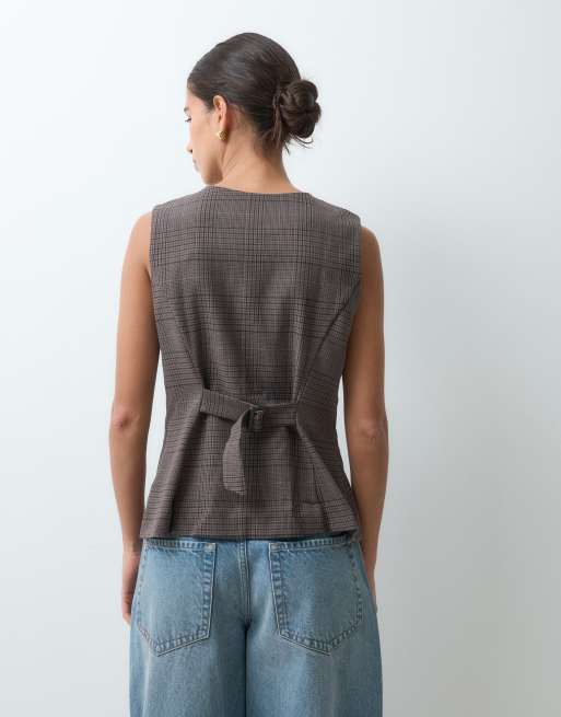 GAP short sleeve high neck waistcoat in plaid, 4 of 5