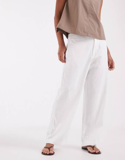 GAP straight cropped linen mix trouser in white, 2 of 5