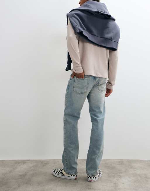 GAP straight fit jeans in vintage wash , 3 of 5