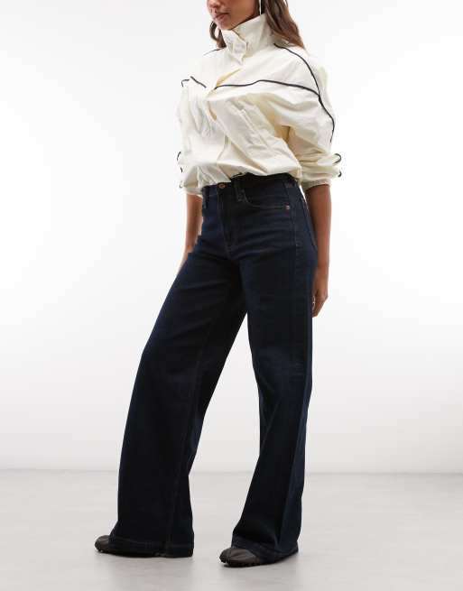 GAP straight leg jeans in dark blue wash, 3 of 5