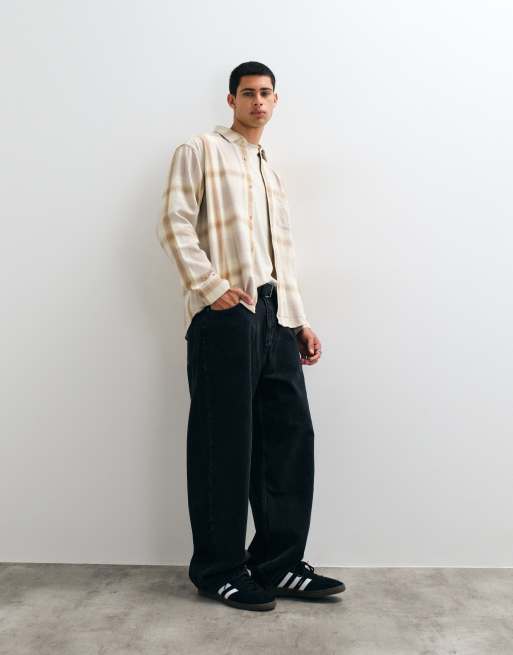 GAP sunwashed twill checked shirt in cream, 3 of 5