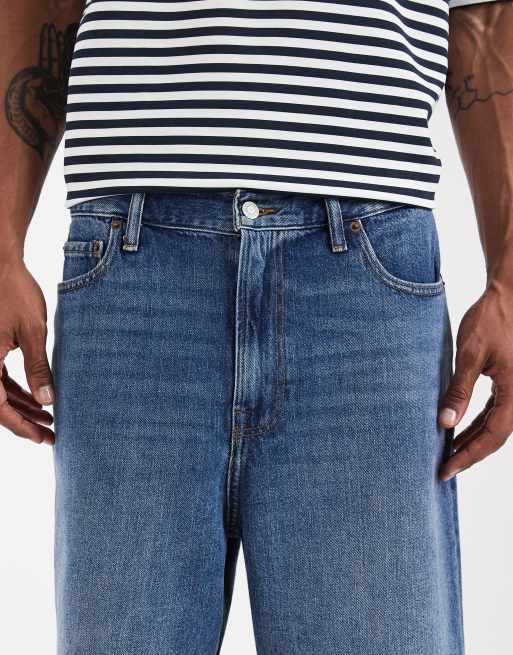 GAP supersoft baggy denim jorts in mid wash blue, 4 of 5